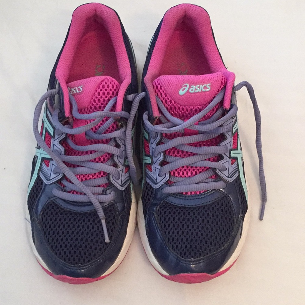 Oasics running shoes woman used twice